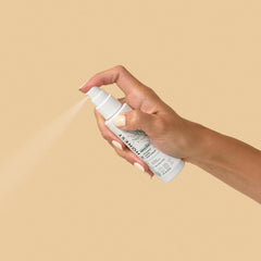 The Honest Company Baby Diaper Rash Cream Spray, Moisturizing, Calming Zinc Oxide, Hypoallergenic, Dermatologist Tested, Cruelty-Free, 2 fl oz